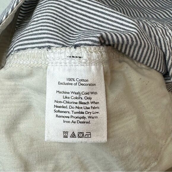 EDDIE BAUER Blue & White Pinstripe Cotton Shorts Size 12 - Picture 5 of 15
